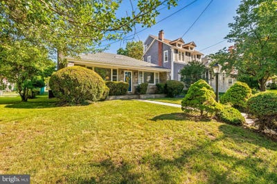 /international/us/229-w-kings-highway-audubon-nj-110108907719/