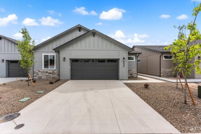 /international/us/2348-s-bayne-lane-nampa-id-110109195403/