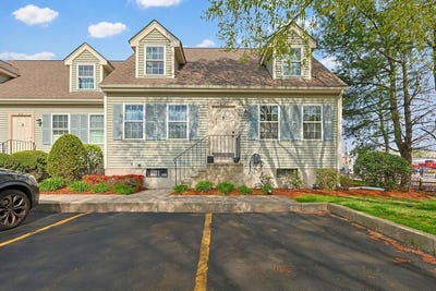 /international/us/25-w-howard-st-quincy-ma-110107310940/