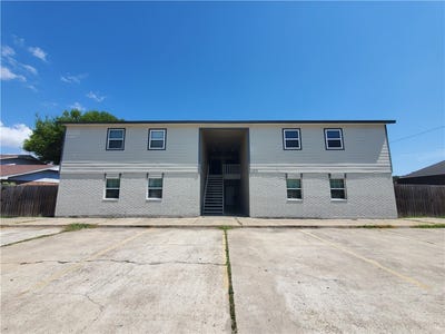 /international/us/1102-denver-street-portland-tx-110107723420/