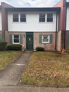 /international/us/117-lode-drive-beckley-wv-110103774980/