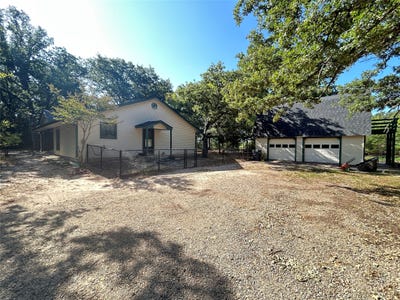 /international/us/1799-county-road-4128-cumby-tx-110109852979/