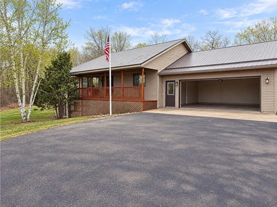 /international/us/324-rudolph-road-cameron-wi-110120040162/