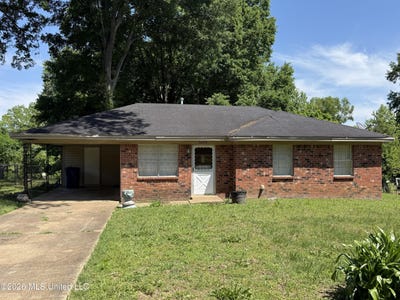 /international/us/5696-ashford-drive-horn-lake-ms-110108294015/