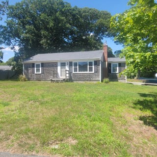 /international/us/32-chadwick-avenue-hyannis-ma-110109556232/