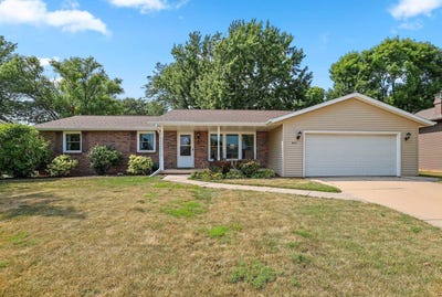 /international/us/842-fribourg-street-de-pere-wi-110119664124/
