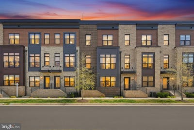 /international/us/3539-bellflower-lane-rockville-md-110107352198/