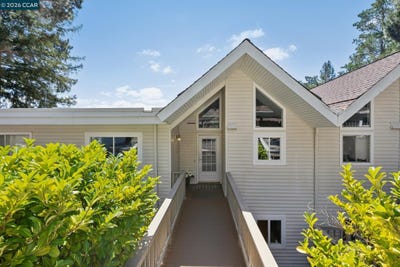 /international/us/124-ascot-ct-moraga-ca-110107350201/