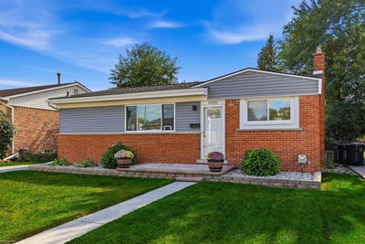 /international/us/22520-raymond-street-saint-clair-shores-mi-110120092092/