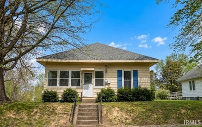 /international/us/322-w-8th-street-bicknell-in-110107260351/