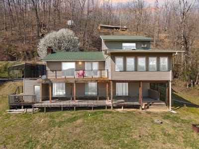 /international/us/521-abbott-mountain-road-prestonsburg-ky-110106370180/