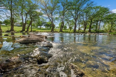 /international/us/730-e-mather-street-new-braunfels-tx-110107618986/