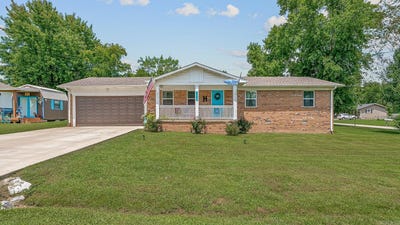 /international/us/5701-cedar-street-paragould-ar-110101164933/