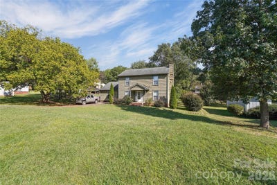 /international/us/204-hughey-drive-gastonia-nc-110120528536/