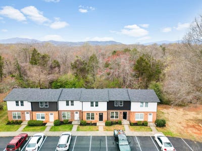 /international/us/198-dulwich-drive-amherst-va-110100901004/