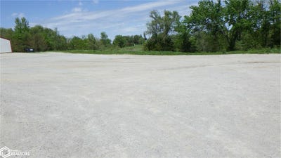 /international/us/pollock-blvd-bedford-ia-110108072544/