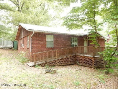 /international/us/37-cedar-lane-coffeeville-ms-110107798686/