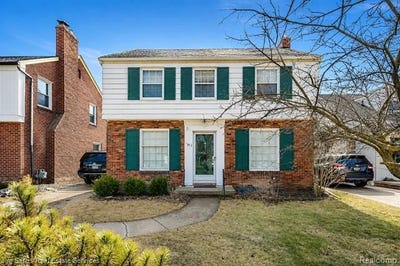 /international/us/1883-lochmoor-boulevard-grosse-pointe-woods-mi-110106987899/