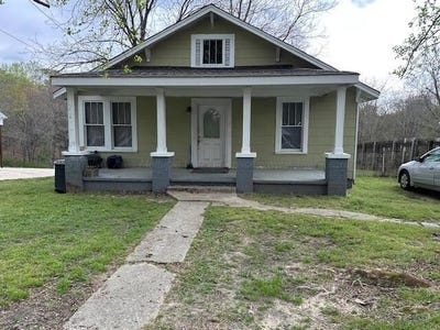 /international/us/1619-14th-ave-haleyville-al-110098358570/