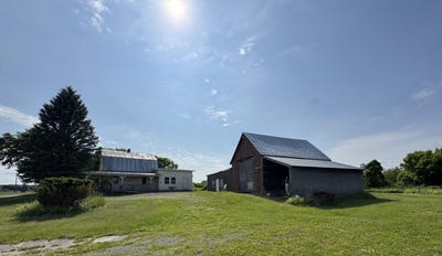 /international/us/391-gilbert-road-mooers-ny-110100195449/