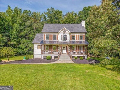 /international/us/323-schoolhouse-road-rockmart-ga-110120557472/