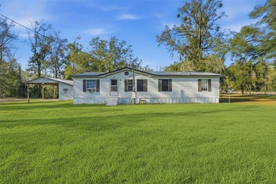 /international/us/144-ne-159th-avenue-old-town-fl-110106339810/