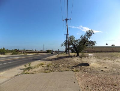/international/us/2028-del-rio-blvd-eagle-pass-tx-110108298417/