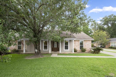 /international/us/113-oakwood-dr-denham-springs-la-110108472094/