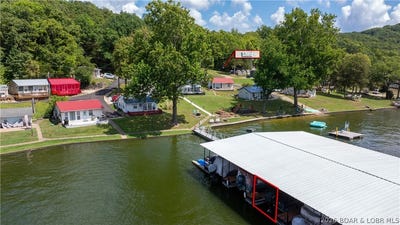 /international/us/127-shorecrest-avenue-camdenton-mo-110106344670/