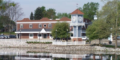 /international/us/470-portage-lakes-drive-coventry-oh-110100898598/