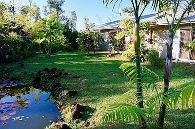 /international/us/15-1546-2nd-ave-keaau-hi-110105425200/