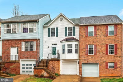 /international/us/402-cabin-court-stafford-va-110098296592/
