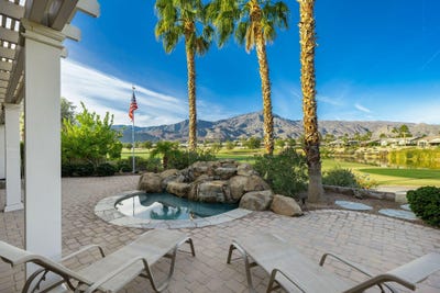 /international/us/61037-fire-barrel-drive-la-quinta-ca-110067057530/