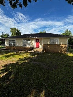 /international/us/302-s-9th-street-okemah-ok-110108493086/