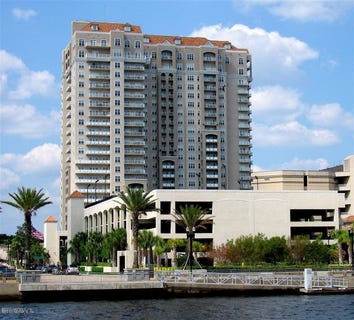 /international/us/400-e-bay-street-jacksonville-fl-110106226217/