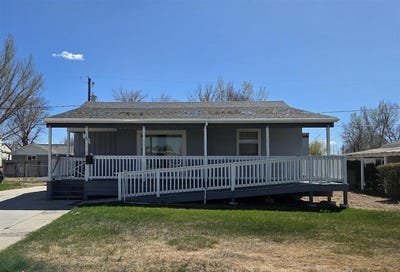 /international/us/1400-howell-ave-worland-wy-110107319775/