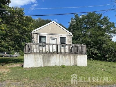 /international/us/135-mcknight-avenue-monroe-nj-110102532535/