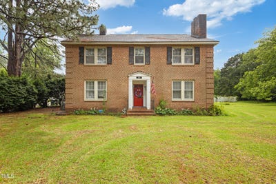 /international/us/301-harris-avenue-raeford-nc-110100033745/?lang=zh-cn