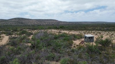 /international/us/tbd-hargrove-winters-rd-comstock-tx-110108017349/