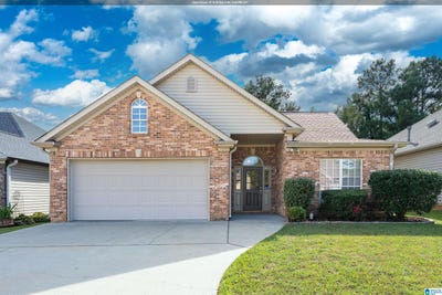 /international/us/603-crosscreek-cove-pelham-al-110120499011/