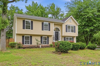 /international/us/8830-jenny-lane-fredericksburg-va-110108391333/