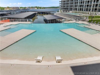 /international/us/1035-topsider-lane-osage-beach-mo-110107266996/
