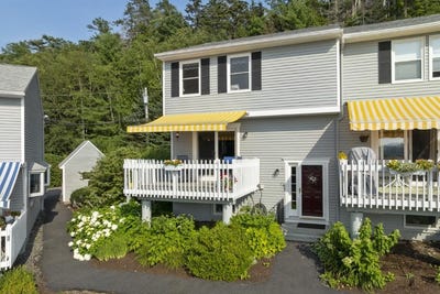 /international/us/96-atlantic-avenue-boothbay-harbor-me-110101264833/