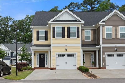 /international/us/2114-steiner-street-chesapeake-va-110107764630/