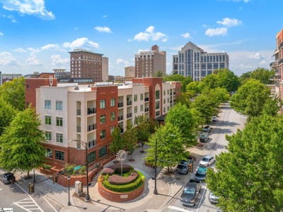 /international/us/98-e-mcbee-avenue-greenville-sc-110119948252/