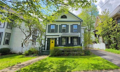 /international/us/32-n-church-street-cortland-ny-110107898927/