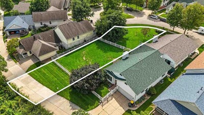 /international/us/900-longfellow-pl-iowacity-ia-110108468197/