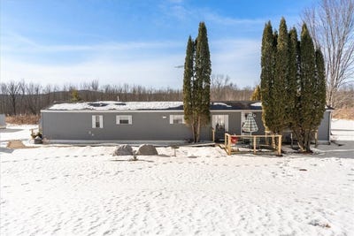 /international/us/4970-e-865th-avenue-boyceville-wi-110099237689/