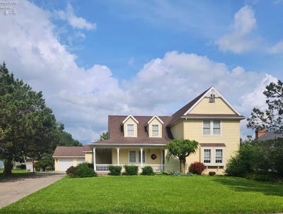 /international/us/210-s-gordon-drive-oak-harbor-oh-110103601410/