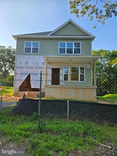 /international/us/9208-4th-street-lanham-md-110099686654/